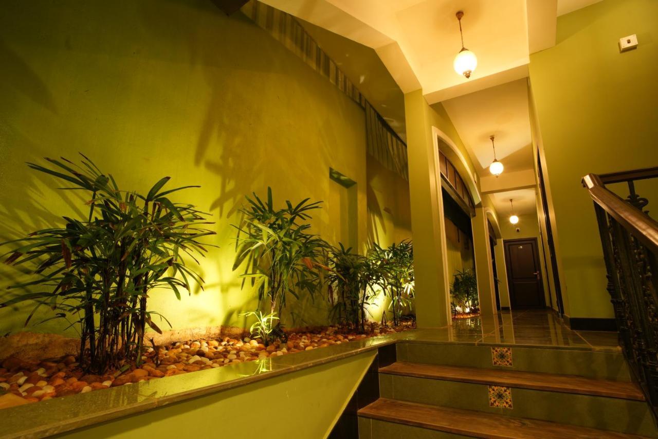 Hotel The Sunset Bay Fort Kochi Exterior foto