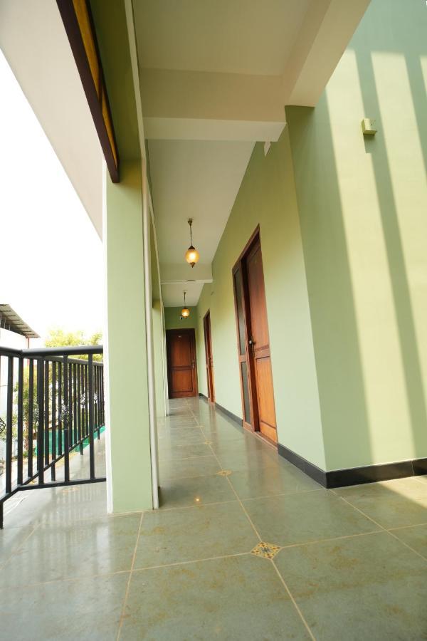 Hotel The Sunset Bay Fort Kochi Exterior foto